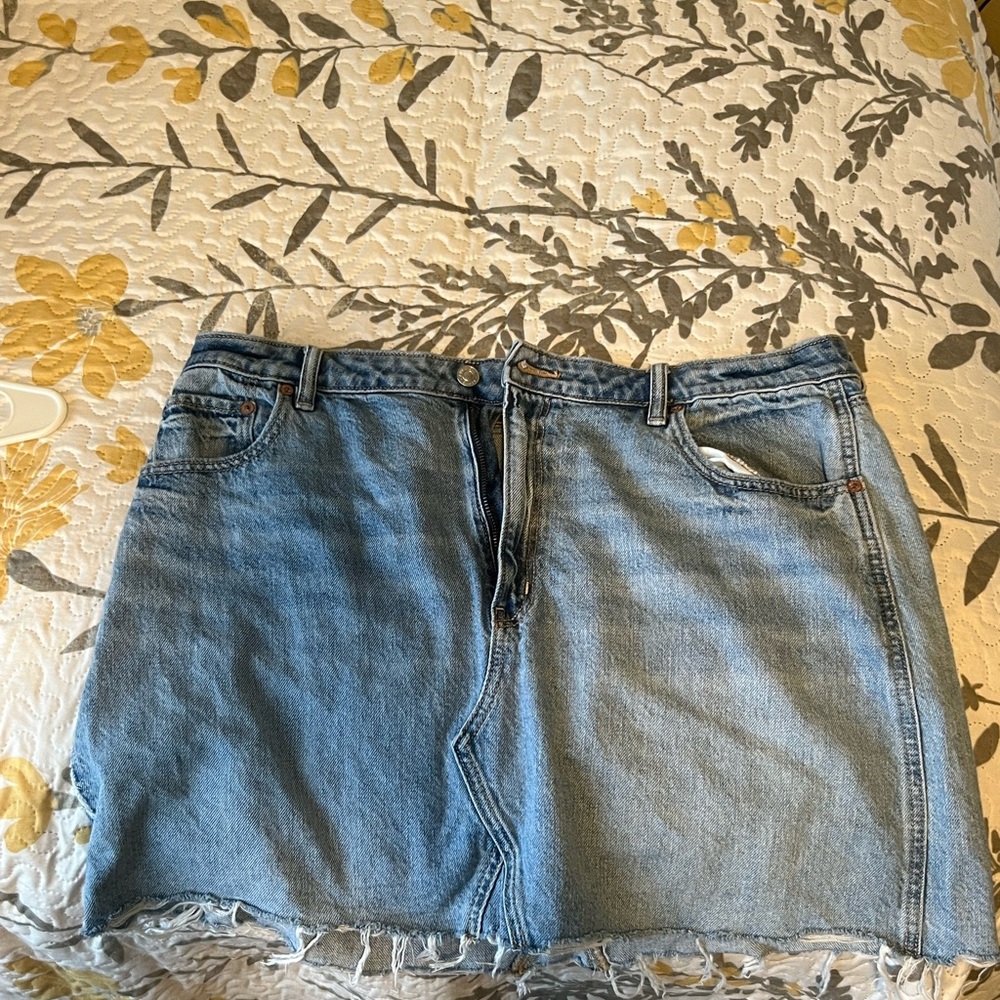 Denim skirt